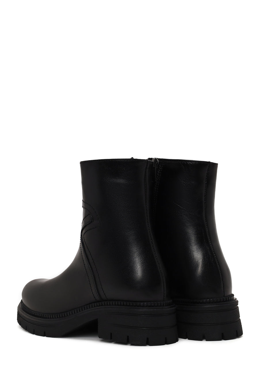 Woman Black Zip Closure Thick-Soled Leather Casual Boots