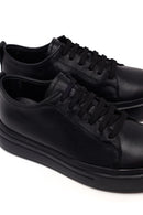 Erkek Siyah Bağcıklı Kalın Tabanlı Deri Sneaker | Derimod