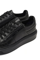 Erkek Siyah Bağcıklı Kalın Tabanlı Deri Sneaker | Derimod