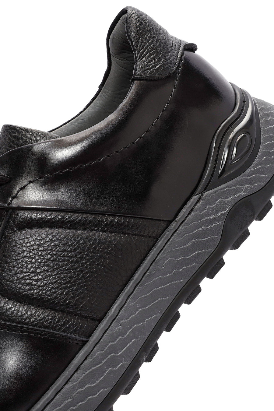 Erkek Siyah Bağcıklı Deri Casual Sneaker