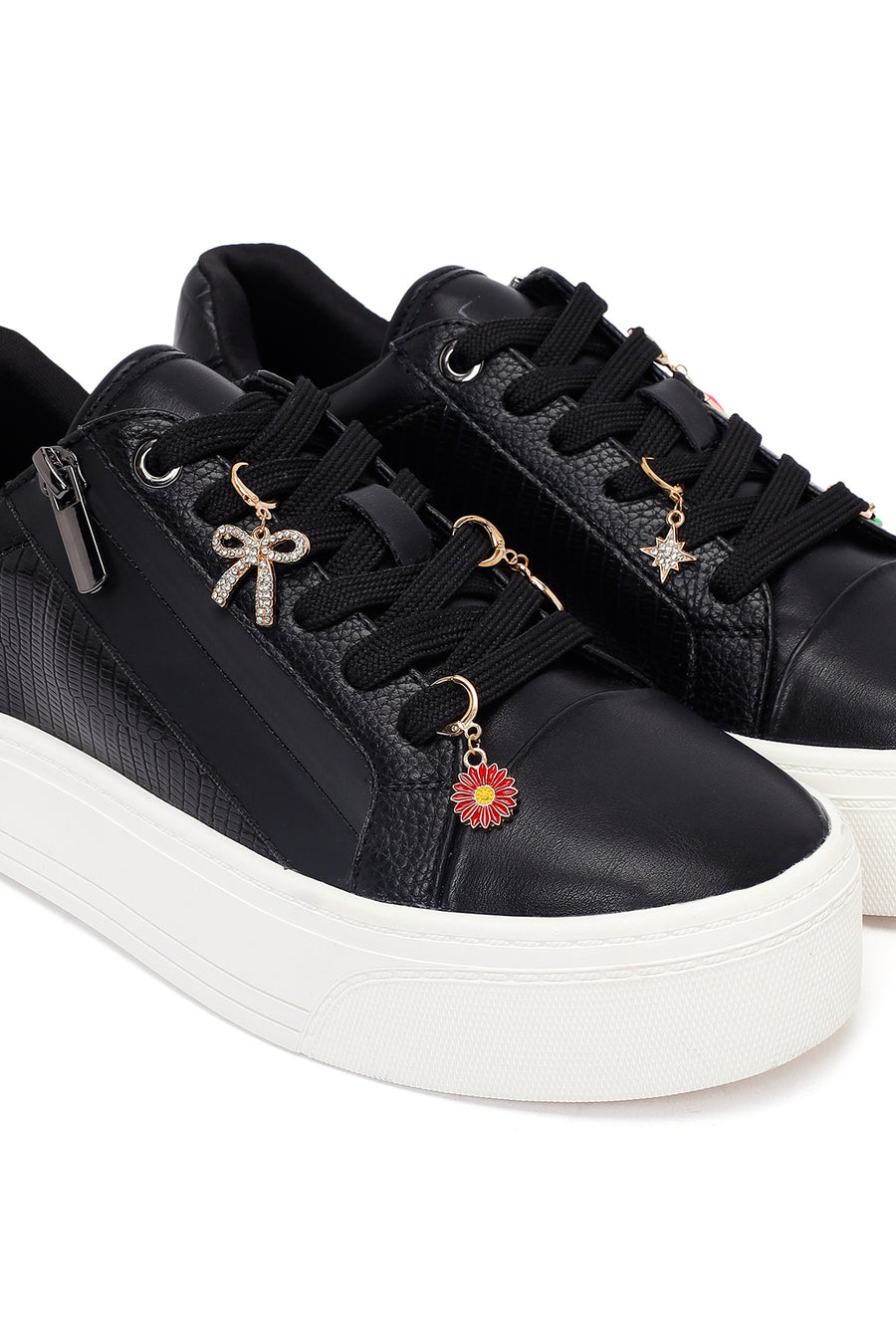 Kadın Siyah Bağcıklı Kalın Tabanlı Sneaker