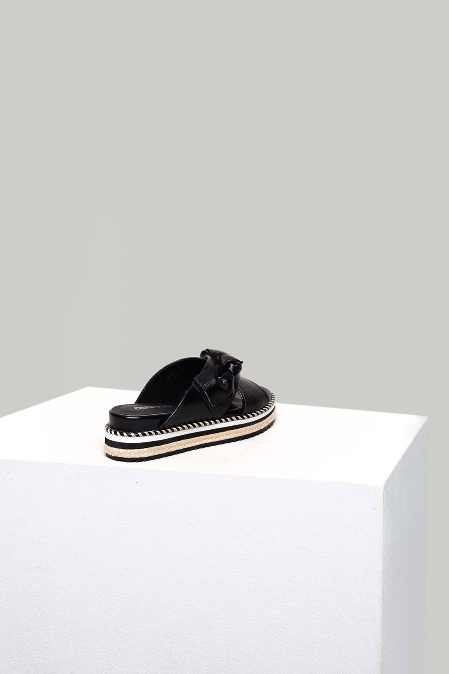 Black Women's Slippers