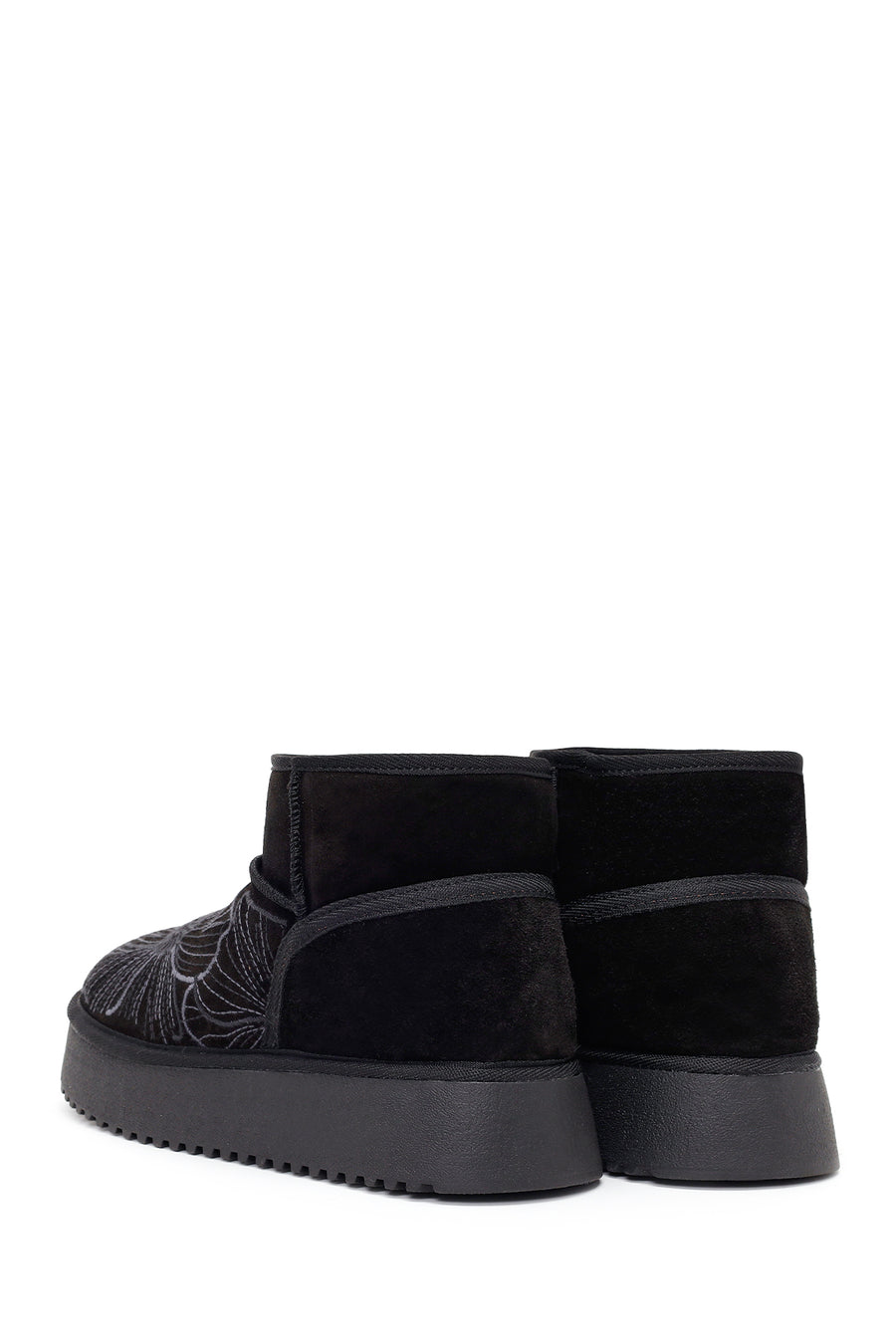 Woman Black Patterned Chunky Sole Suede Teddy Boots
