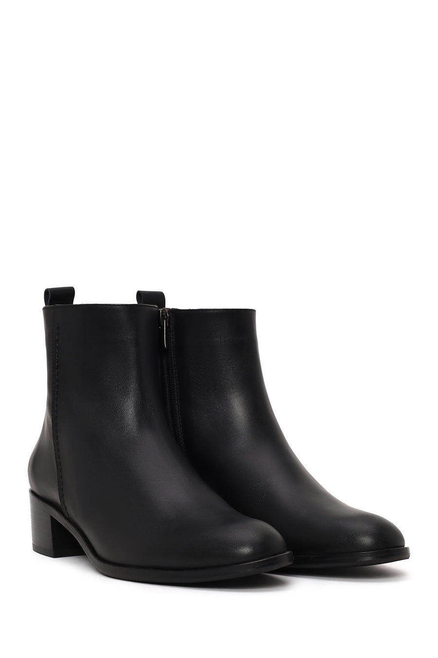 Woman Black Zip Closure Thick-Heeled Leather Classic Boots