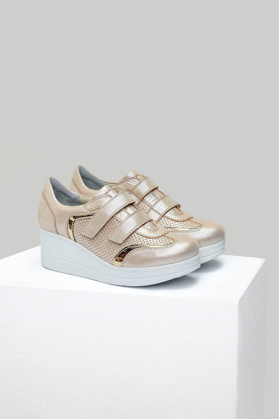 Women's Shoes