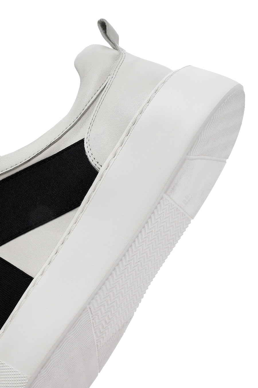 Men's White Lace-up Thick-Sole Leather Sneaker