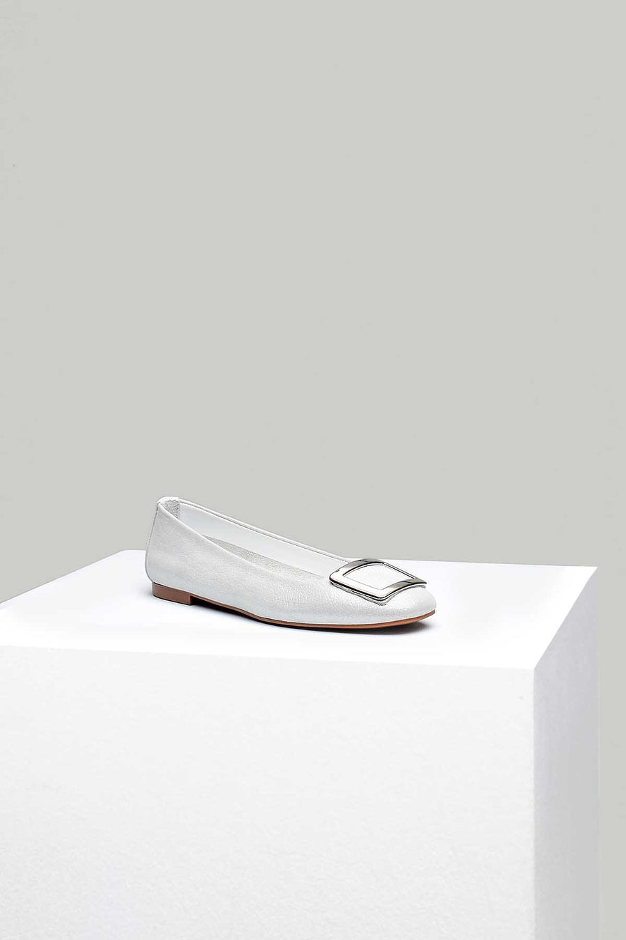 Silver Women's Leather Ballerinas 18SFD108932 | Derimod