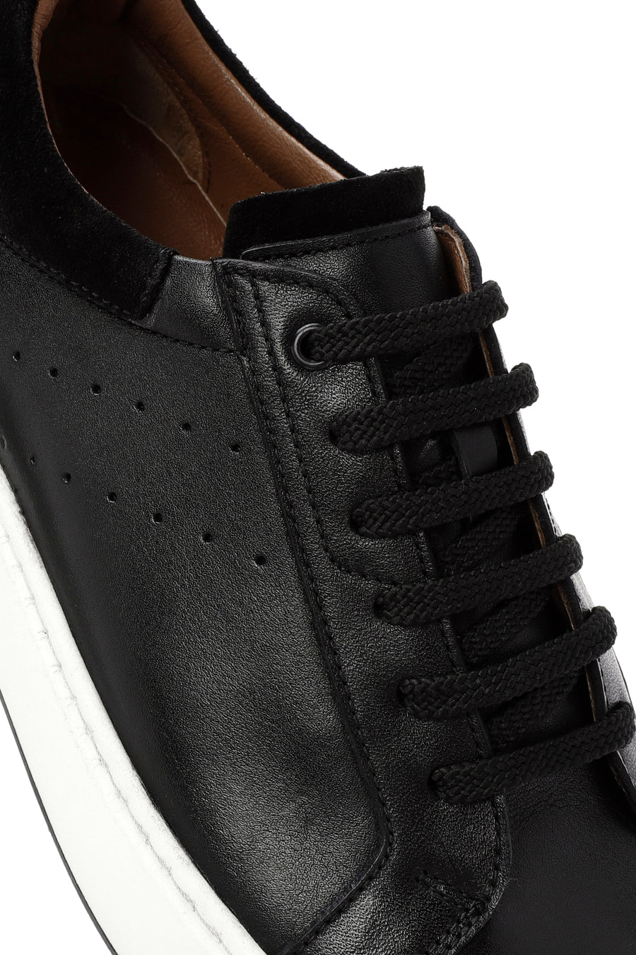 Men's Black Lace-up Leather Sneaker