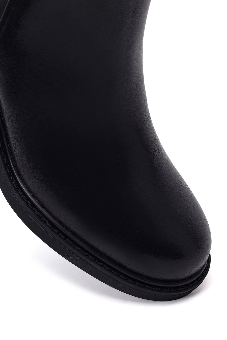 Woman Black Zip Closure Thick-Heeled Leather Boots