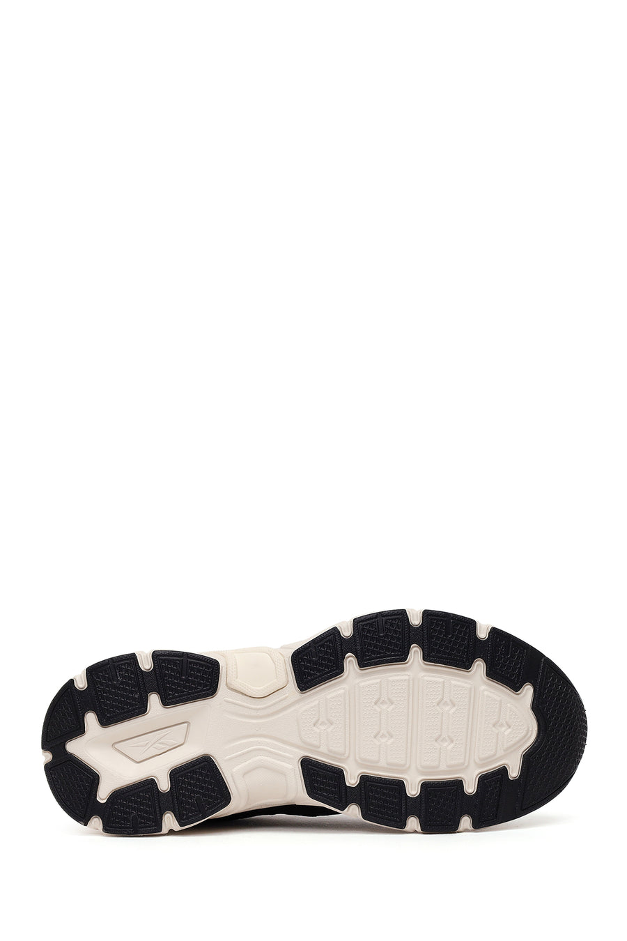 Woman Black Lace-Up Chunky Sneaker