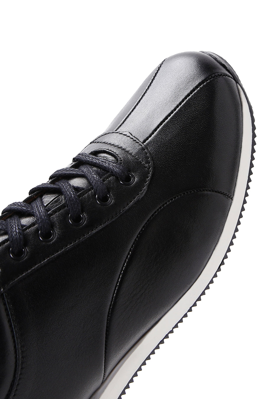 Men's Black Lace-Up Leather Casual Sneaker