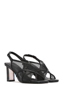 Kadın Siyah Bilekten Tokalı Kalın Topuklu Kumaş Sandalet | Derimod