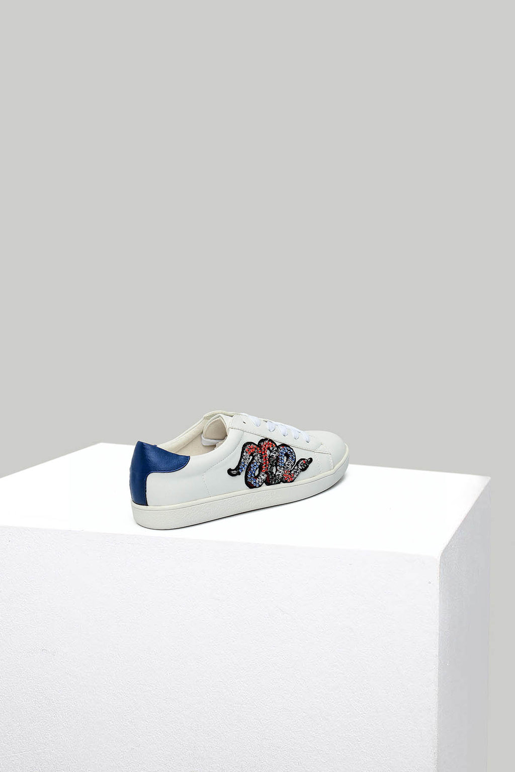 Boncuk Detaylı Kadın Sneaker