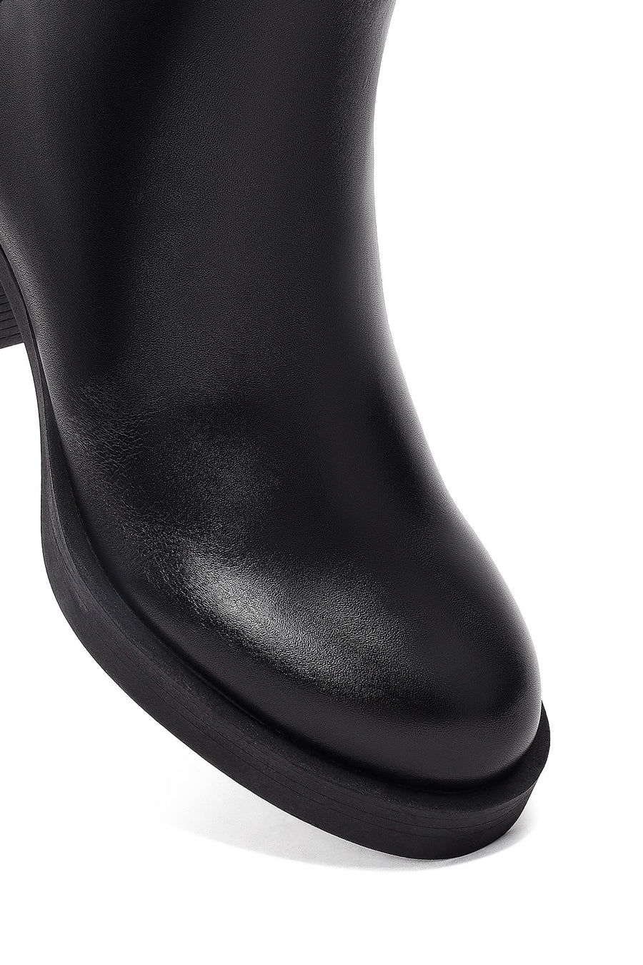 Woman Black Zip Closure Thick-Heeled Leather Boots