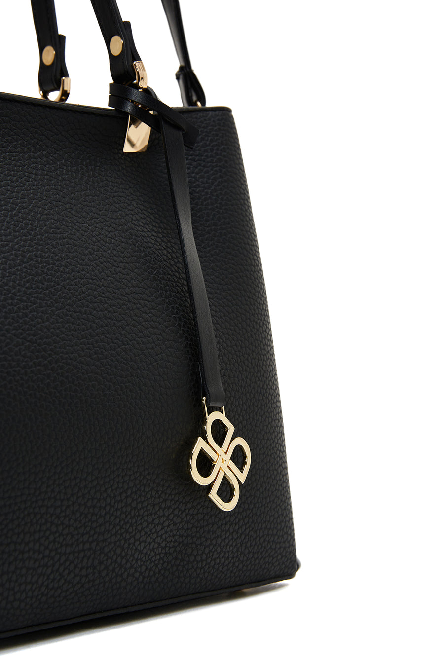 Women's Black Classic Shoulder Bag