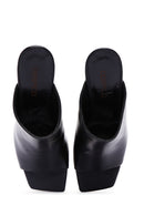 Women's Black Leather Thick Heeled Slippers | Derimod