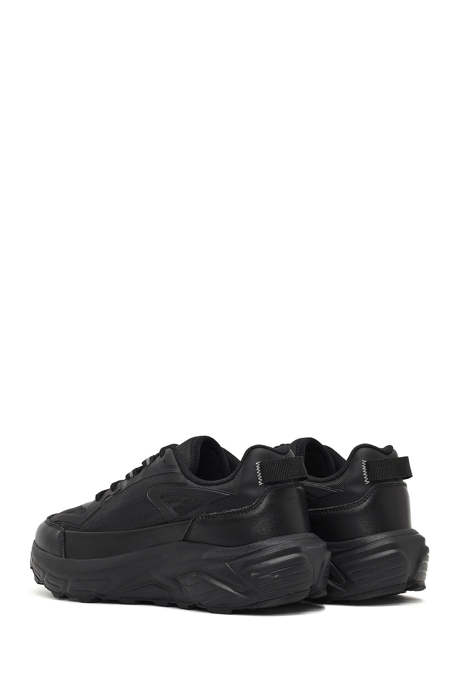 Derimod Studio Erkek Siyah Bağcıklı Kalın Tabanlı Sneaker