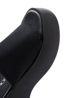 Kadın Siyah Deri Kalın Tabanlı Terlik | Derimod