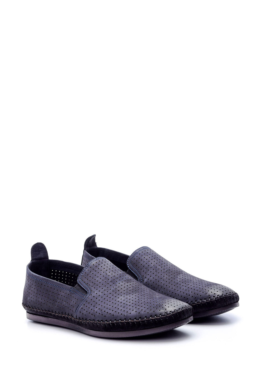 Men's Shoes with Stitching Detail