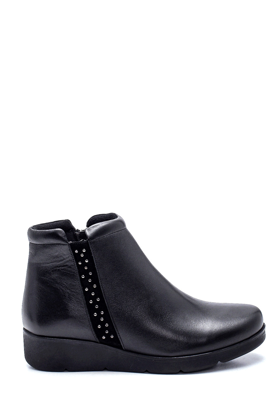 Women's Leather Stone Detailed Boots 21WFD412318 | Derimod