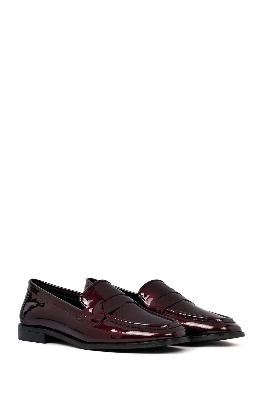 Woman Burgundy Leather Classic Loafer