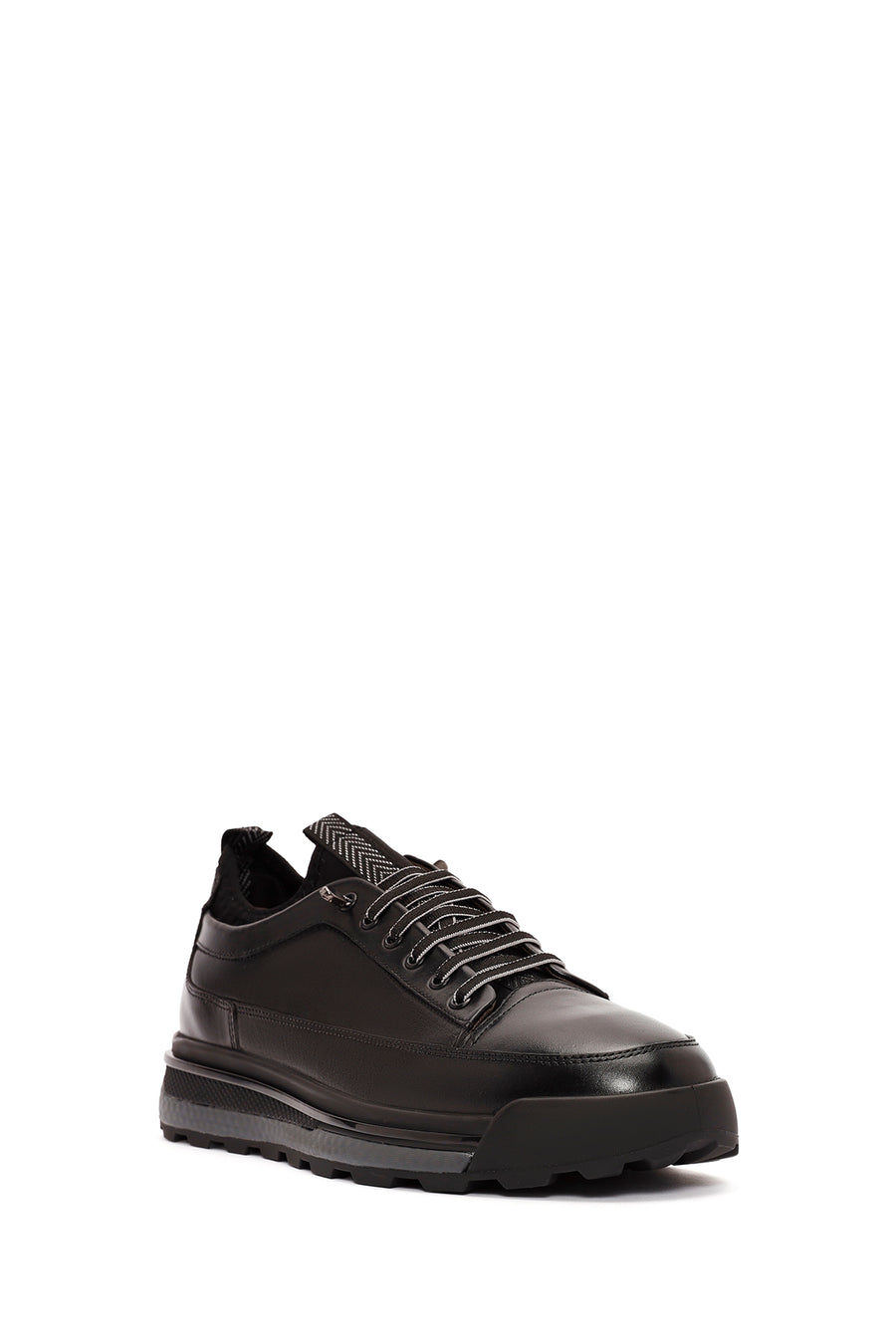 Men's Black Lace-up Leather Sneaker