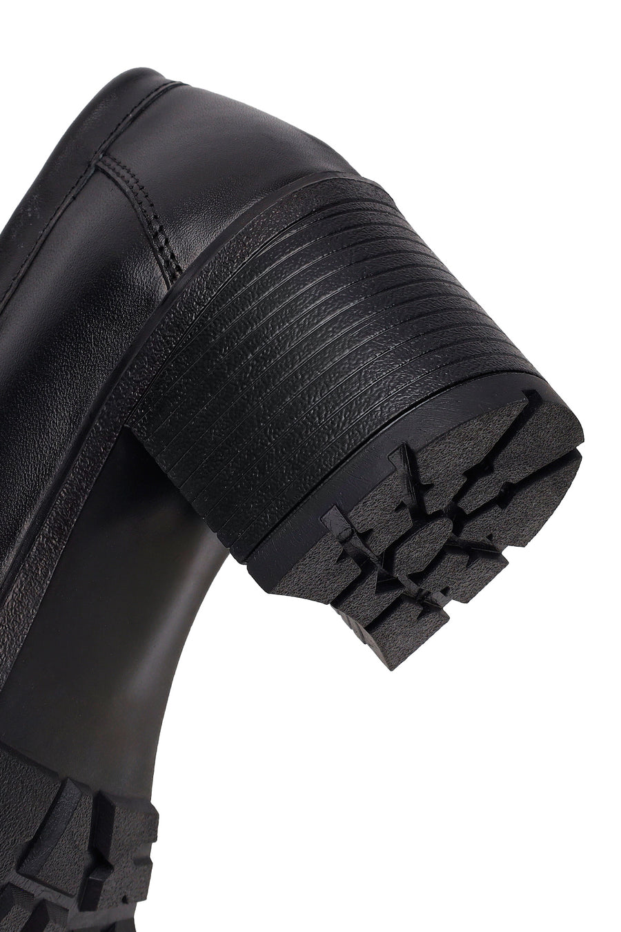 Woman Black Thick-Heeled Leather Loafer
