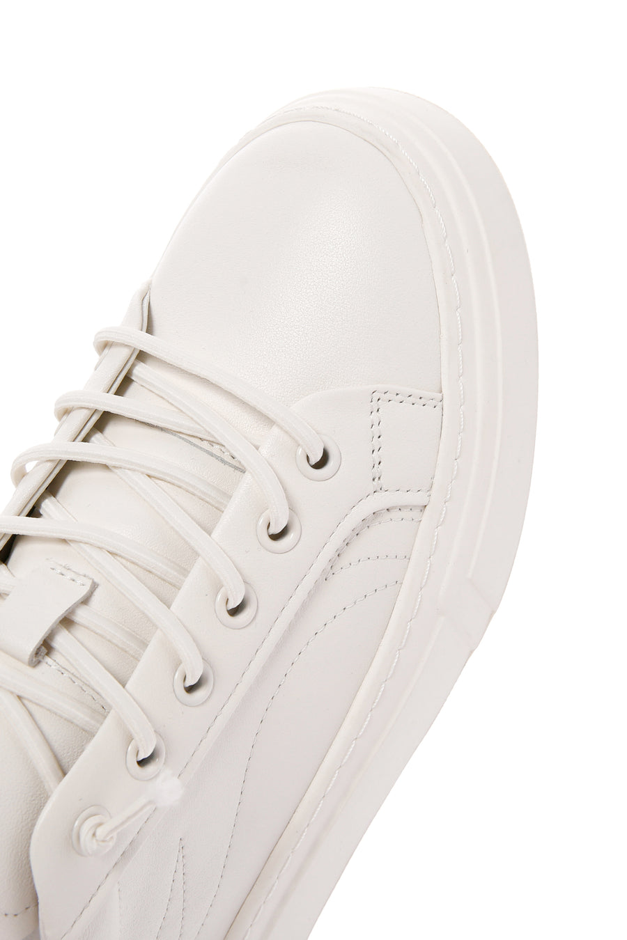 Male White Lace-Up Leather Sneaker