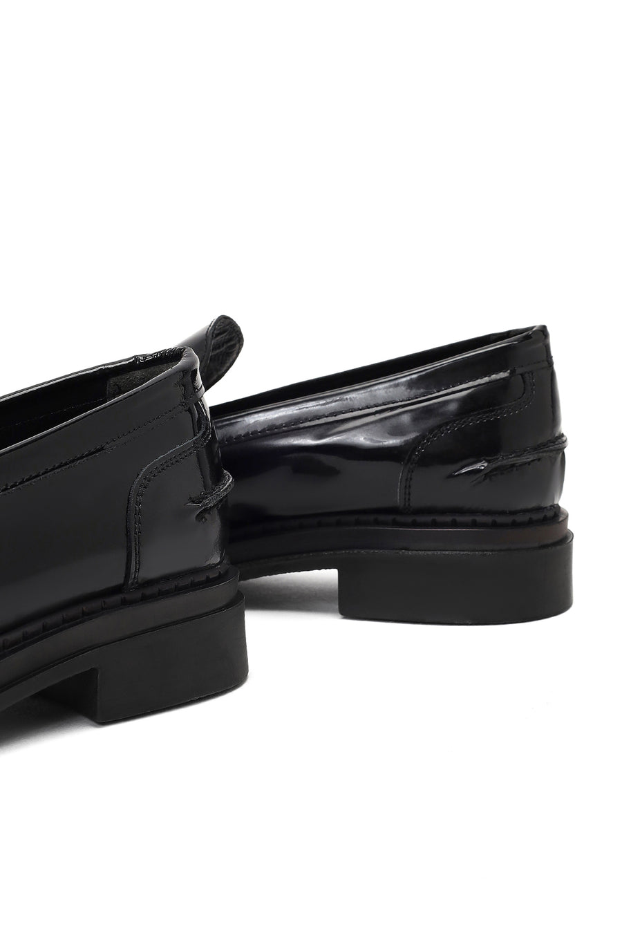 Kadın Siyah Rugan Deri Maskülen Loafer