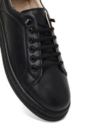Kadın Siyah Bağcıklı Deri Sneaker | Derimod
