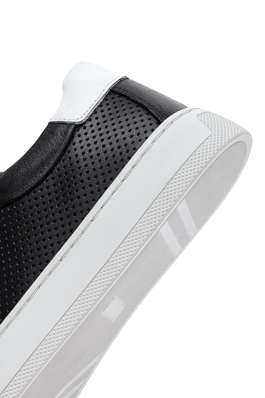 Men's Black Lace-up Leather Sneaker