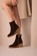 Women's Brown Zip-Up Wedge Suede Leather Boots | Derimod