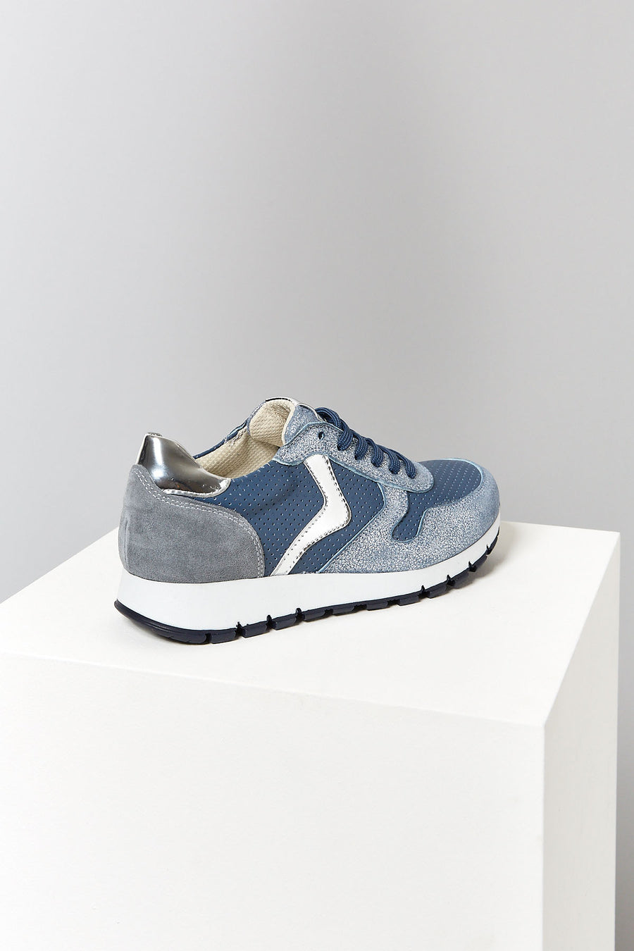 Women's Leather Sports Shoes
