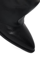 Woman Black Zip Closure Chunky-Heel Boot | Derimod