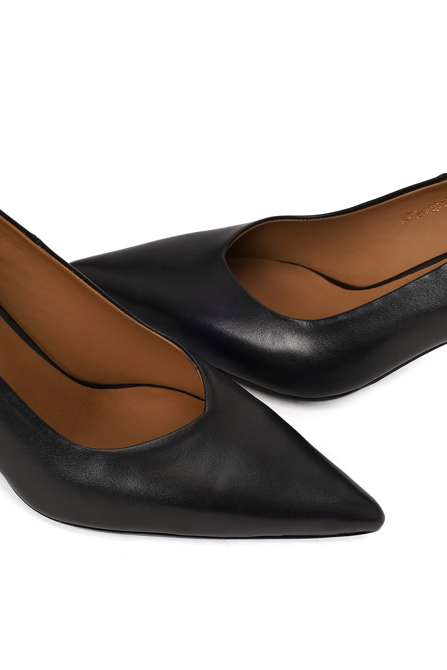 Woman Black Thin-Heeled Leather Stiletto