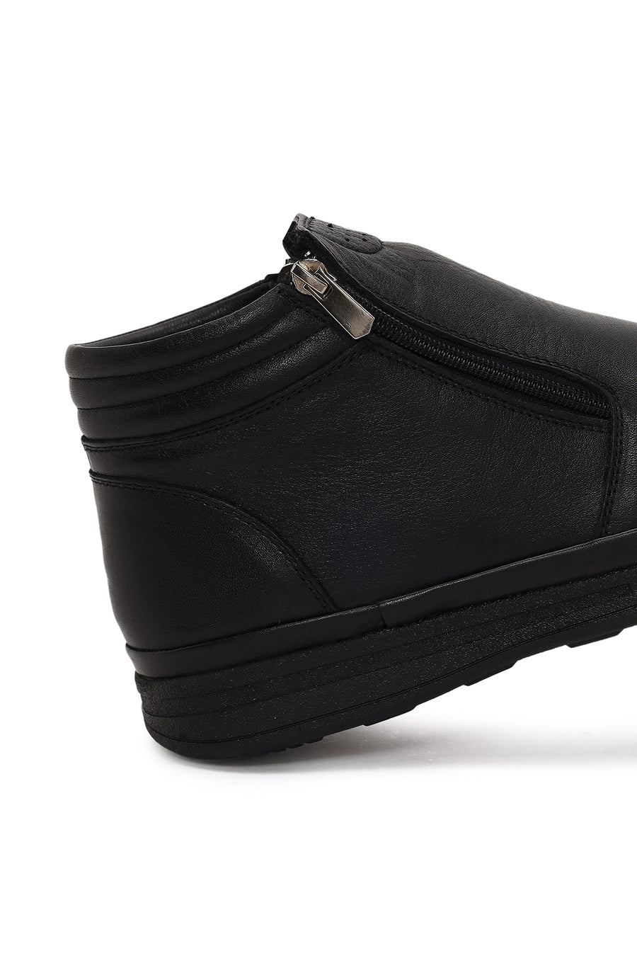 Male Black Zip Closure Leather Boots