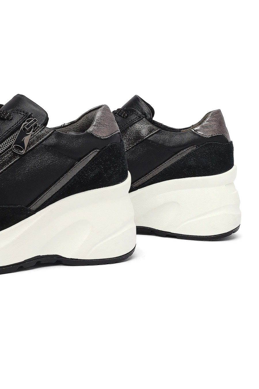 Kadın Siyah Bağcıklı Fermuar Detaylı Dolgu Topuklu Deri Sneaker