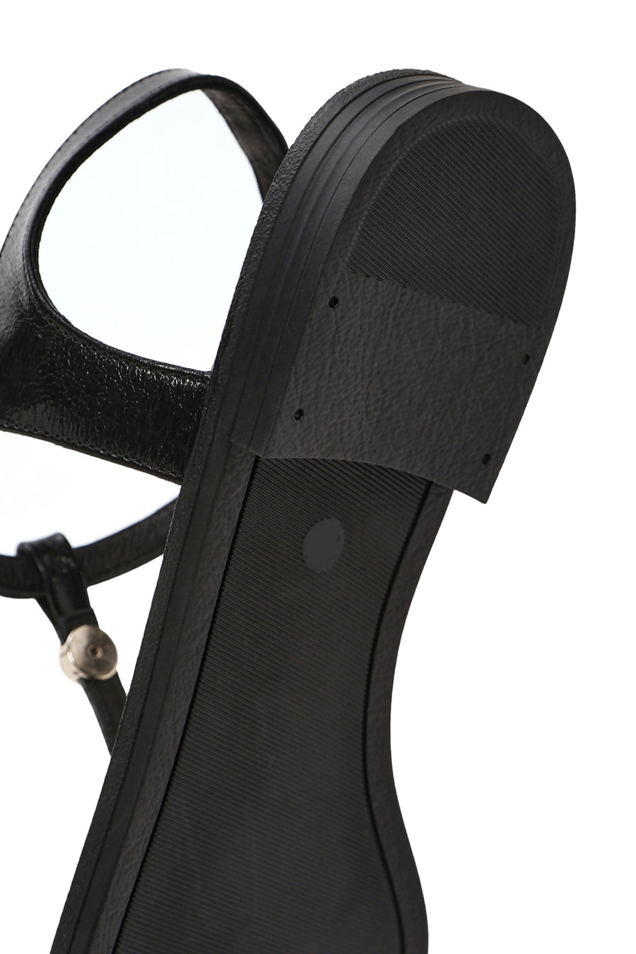 Women's Black Patent Leather Flip-Flop Sandals