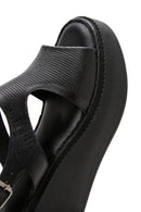 Kadın Siyah Bilekten Bantlı Dolgu Topuklu Deri Comfort Sandalet | Derimod