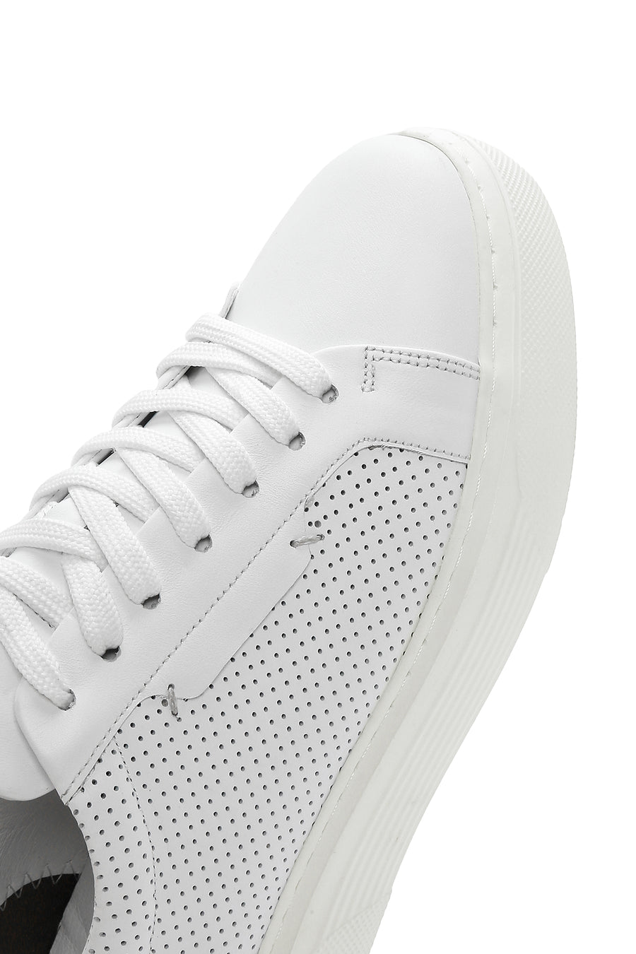 Men's White Lace-up Leather Sneaker