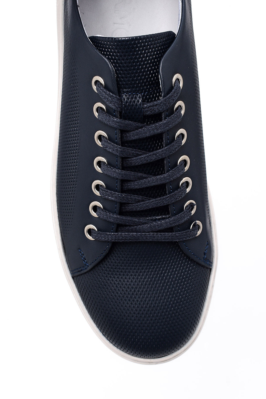 Erkek Delikli Sneaker
