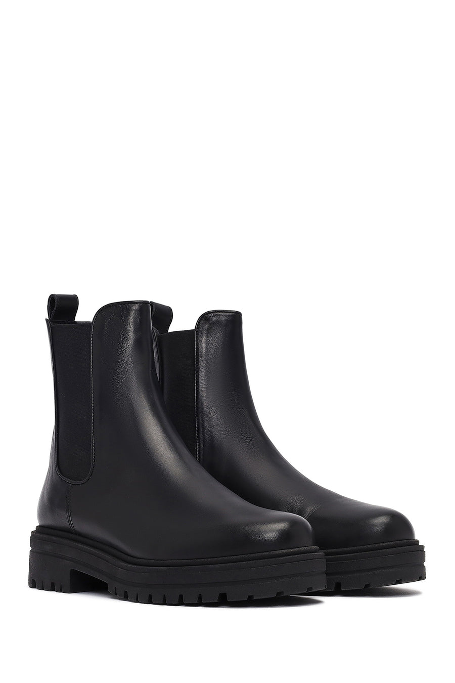 Woman Black Leather Chelsea Boots