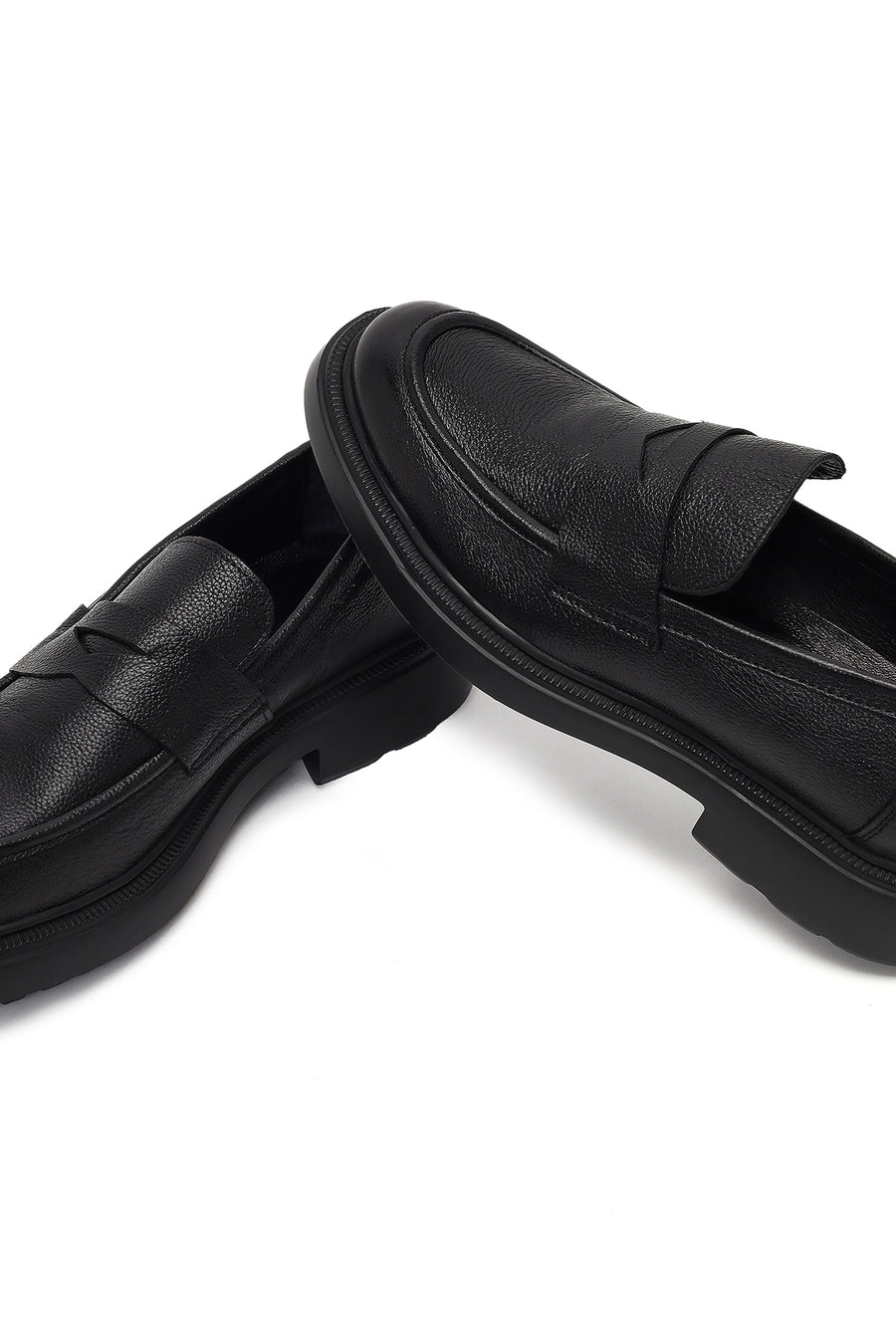 Men's Black Thick-Soled Leather Loafer