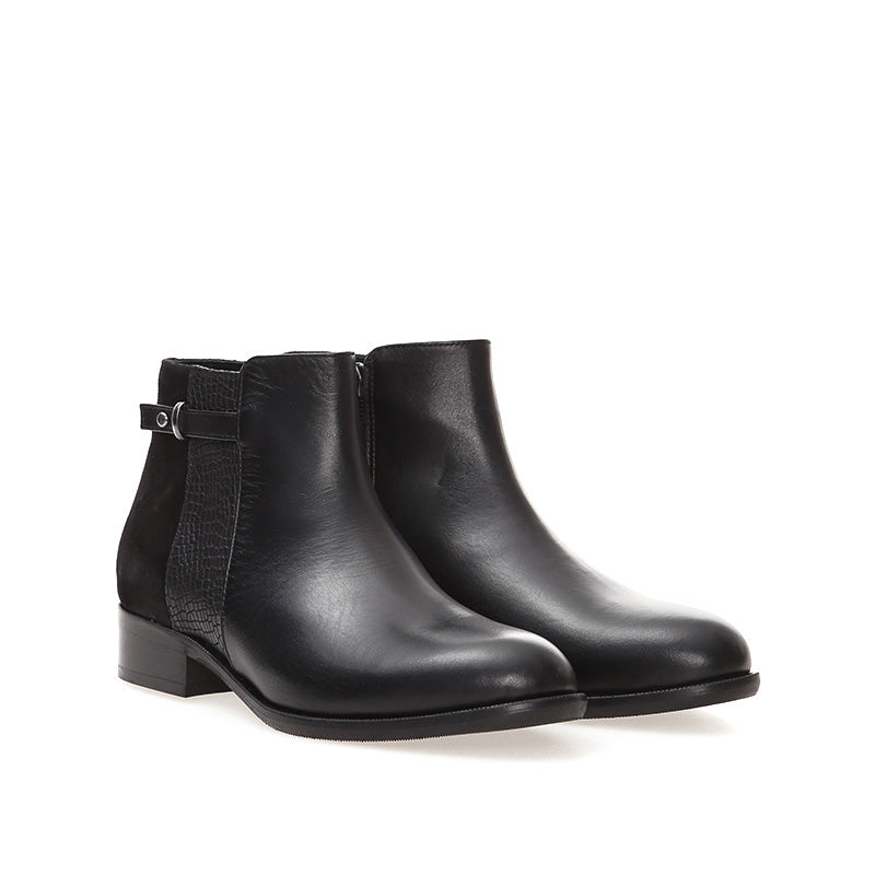Women's Boots