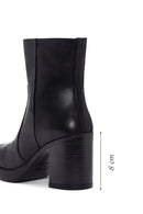 Women's Black Zippered Thick Heeled Leather Boots | Derimod