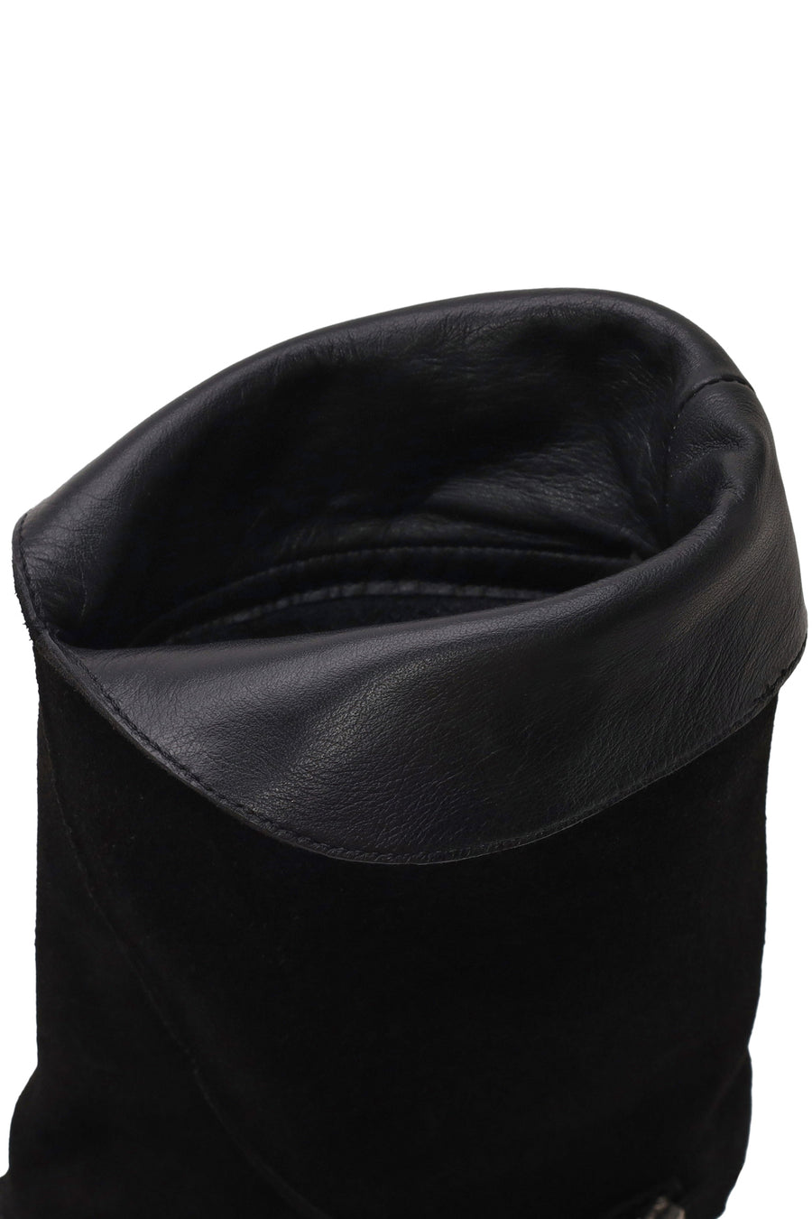 Woman Black Buckled Short Thick-Heeled Suede Boot