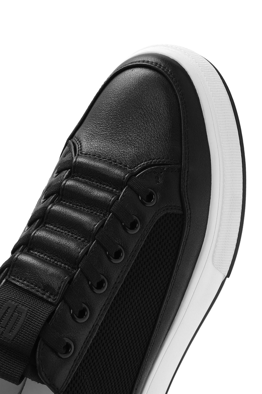 Men's Black Lace-up Leather Sneaker