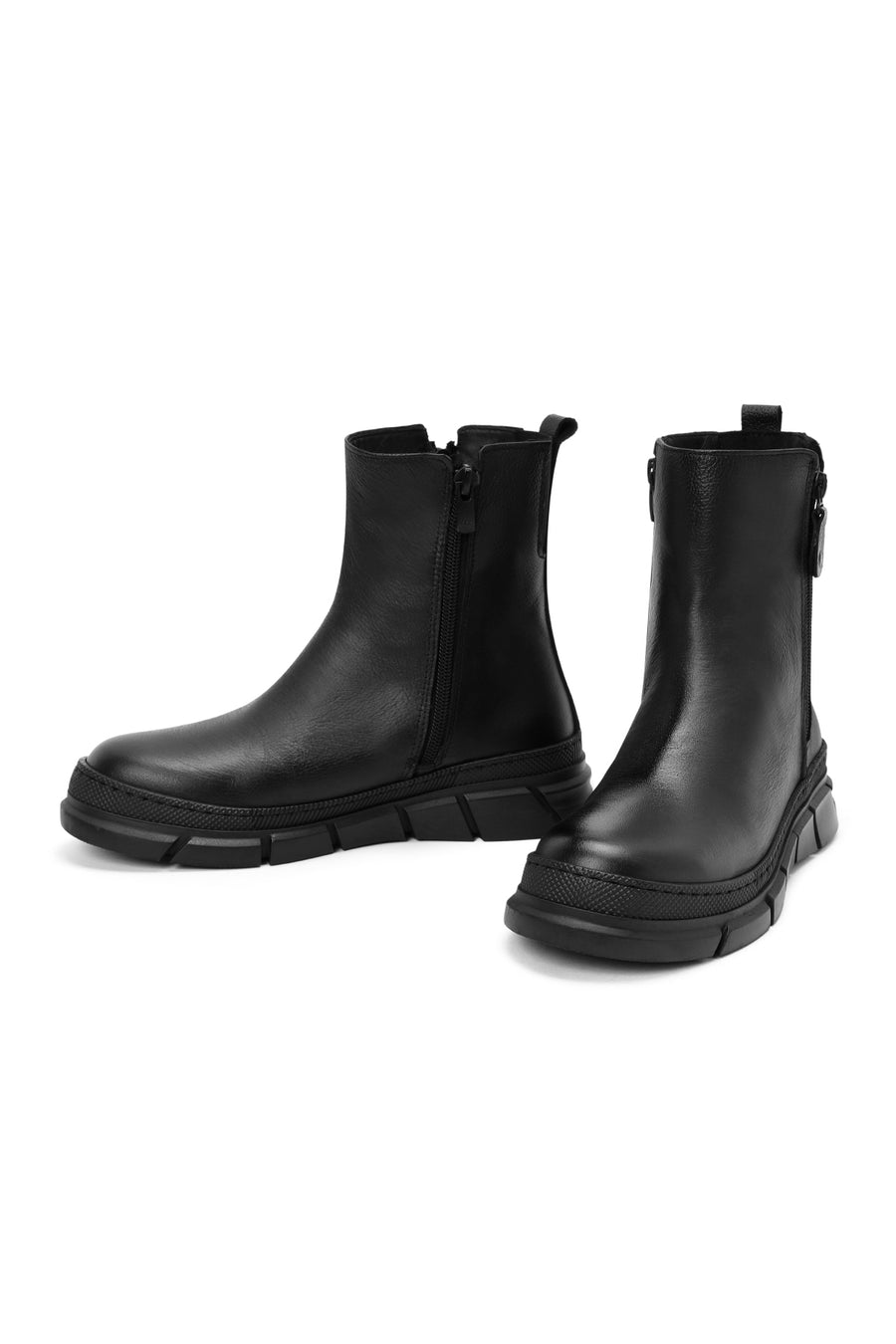 Woman Black Zip Closure Leather Comfort Boots