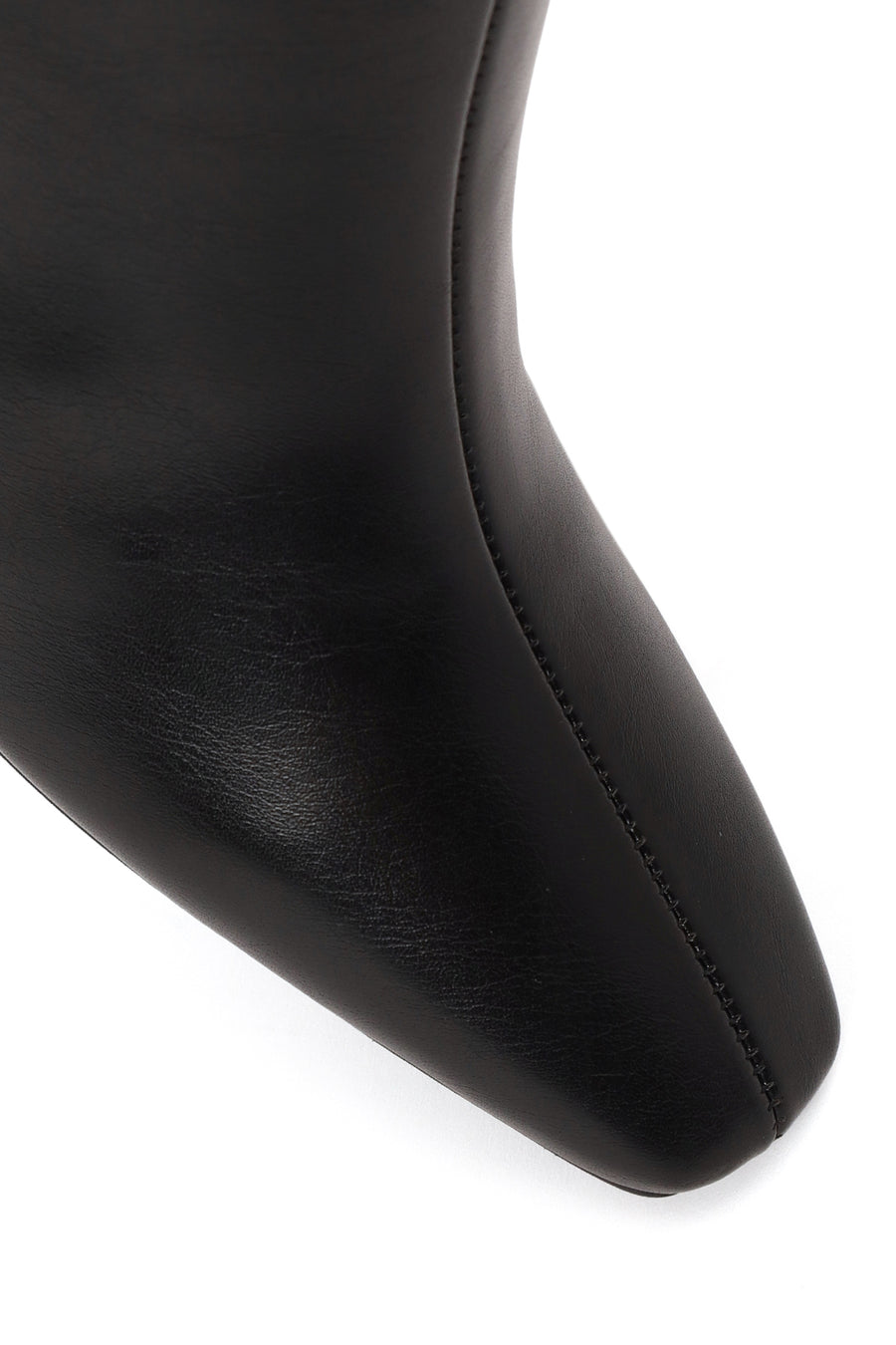 Woman Black Zip Closure Heeled Boots