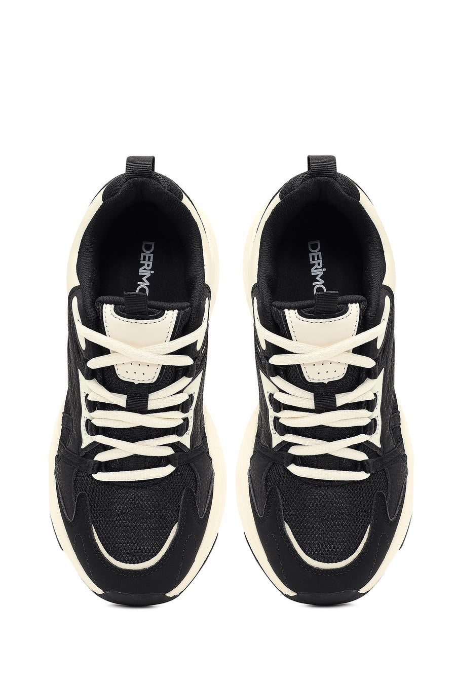 Woman Black Lace-Up Chunky Sneaker